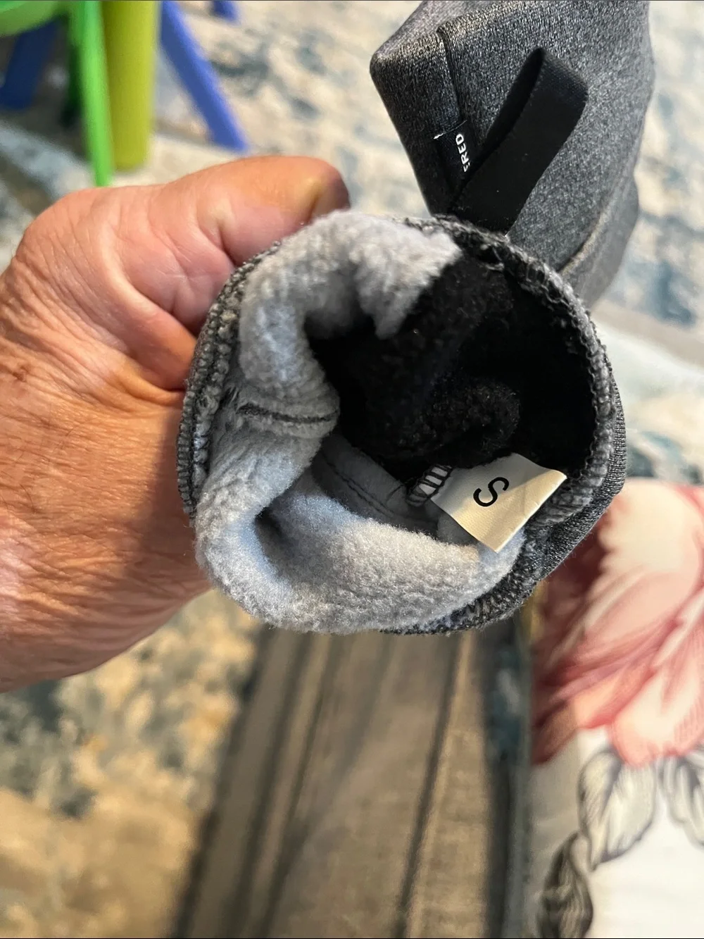 The North Face Women’s Gray Touchscreen Fleece Gloves Grip Fore Fingers Sz SM